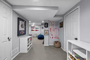 155 Penn Ct, Old Bridge Township, NJ 08857 - Photo 21