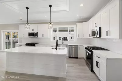 2024 Tenth Avenue, Toms River Township, NJ 08757 - Photo 5