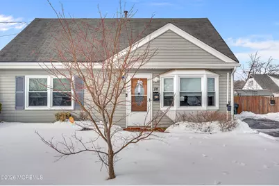 18 Cedar Avenue, Hazlet Township, NJ 07730 - Photo 3