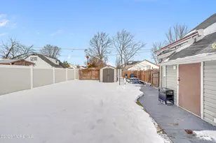 18 Cedar Ave, Hazlet Township, NJ 07730 - Photo 19