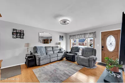 18 Cedar Avenue, Hazlet Township, NJ 07730 - Photo 11