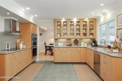 46 Winchester Drive, Freehold, NJ 07728 - Photo 19