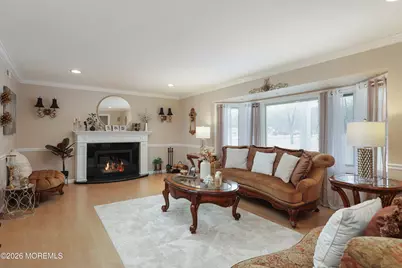 46 Winchester Drive, Freehold, NJ 07728 - Photo 15