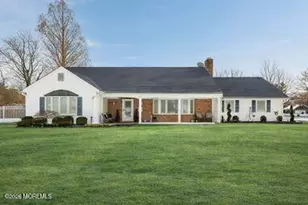 46 Winchester Dr, Freehold, NJ 07728 - Photo 1