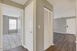 33 Jockey Ln, Tinton Falls, NJ 07753 - Photo 17