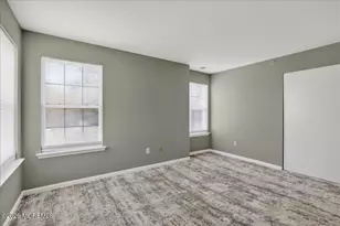 33 Jockey Ln, Tinton Falls, NJ 07753 - Photo 21