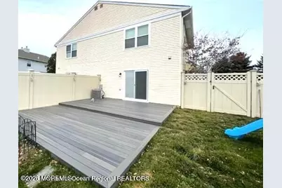 44 Spyglass Court, East Windsor Township, NJ 08520 - Photo 5