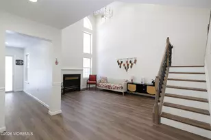 42 Pennsbury Way, East Brunswick Township, NJ 08816 - Photo 7