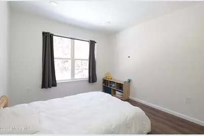 42 Pennsbury Way, East Brunswick Township, NJ 08816 - Photo 15