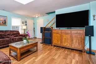 45 Sylvia Ln, Manahawkin, NJ 08050 - Photo 5