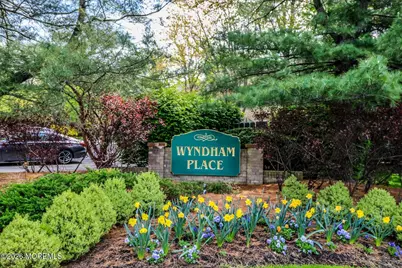 83 Bradford Court, Aberdeen Township, NJ 07747 - Photo 11