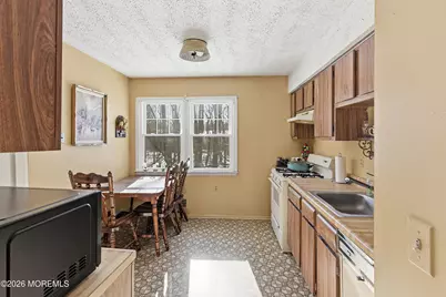 15 Standish Drive, Howell Township, NJ 07731 - Photo 7