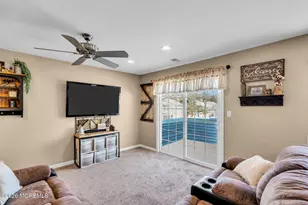 402 Brookview Ct, Howell Township, NJ 07731 - Photo 9