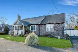 216 Wall St, Eatontown, NJ 07724 - Photo 11