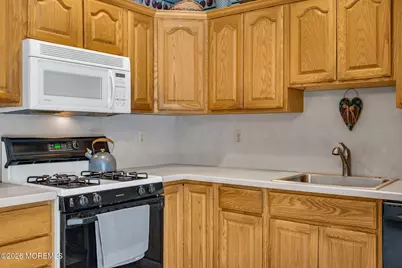 8 Trinity Place, Jackson, NJ 08527 - Photo 11