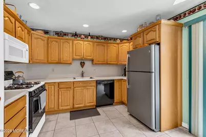 8 Trinity Place, Jackson, NJ 08527 - Photo 9