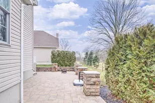 8 Patton Ct, Manalapan Township, NJ 07726 - Photo 19