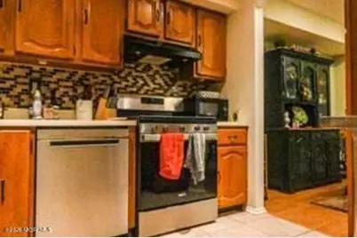 9 Amherst Court, Aberdeen Township, NJ 07747 - Photo 3