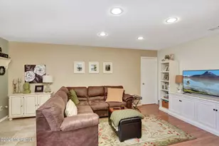 9 Amherst Ct, Aberdeen Township, NJ 07747 - Photo 11