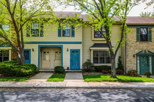 9 Amherst Ct, Aberdeen Township, NJ 07747 - Photo 1