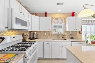 9 Pine Valley Rd, Lakewood, NJ 08701 - Photo 15