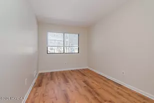 92 Reynolds Ct, Matawan, NJ 07747 - Photo 15