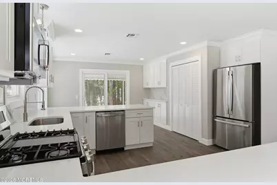 18 Orlando Boulevard, Toms River Township, NJ 08757 - Photo 9