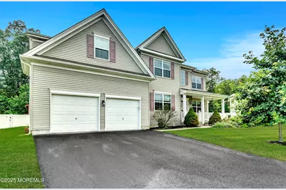 4 Christopher Drive, Howell Township, NJ 07731 - Photo 3