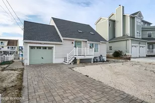 1407 Hilo Bay Dr, Forked River, NJ 08731 - Photo 5