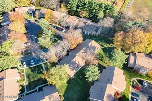 239 Medford Ct, Manalapan Township, NJ 07726 - Photo 25