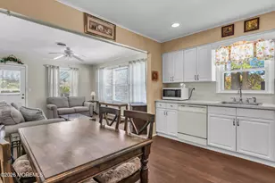 38 Eton Rd, Toms River Township, NJ 08757 - Photo 9