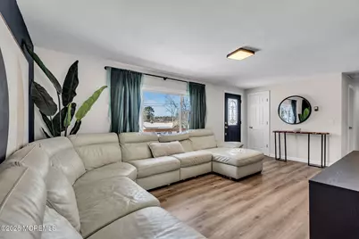 49 Flipper Avenue, Manahawkin, NJ 08050 - Photo 5