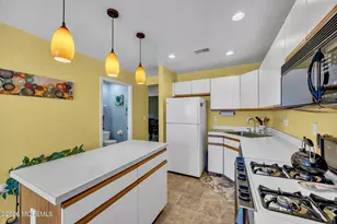 21 Hendricks Ct, Sayreville, NJ 08872 - Photo 19