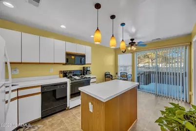 21 Hendricks Court, Sayreville, NJ 08872 - Photo 17