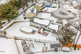 10 Elizabeth Ct, Edison, NJ 08817 - Photo 35