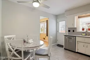 10 Elizabeth Ct, Edison, NJ 08817 - Photo 11