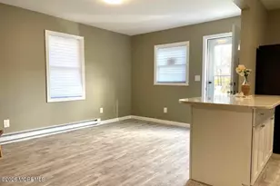 101 Seabreeze Way, Keansburg, NJ 07734 - Photo 3