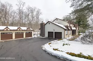 158 Willow Grove Dr, Lincroft, NJ 07738 - Photo 3