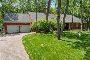 6 Twin Brooks Ct, Holmdel, NJ 07733 - Photo 3