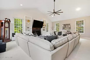 12 Risa Benjamin Way, Freehold, NJ 07728 - Photo 5