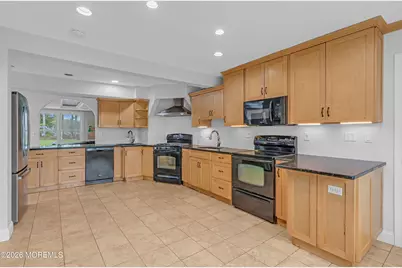 1584 Alamitos Drive, Lakewood, NJ 08701 - Photo 5