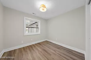 82 Oriskany Dr, Freehold, NJ 07728 - Photo 29