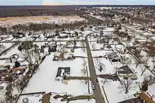 82 Oriskany Dr, Freehold, NJ 07728 - Photo 45