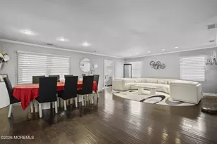 330 Plymouth Dr, Freehold, NJ 07728 - Photo 7