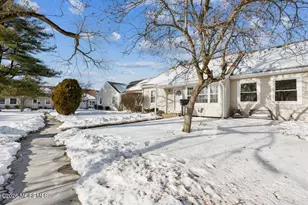 93 Halls Croft Rd, Freehold, NJ 07728 - Photo 3