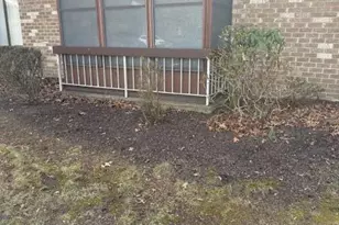 162 Cross Slope Ct, Manalapan Township, NJ 07726 - Photo 3