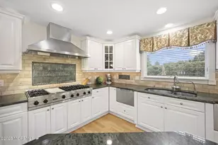 21 Musket Ln, Eatontown, NJ 07724 - Photo 33