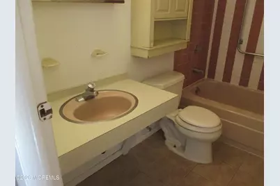 365D Chesterfield Court, Lakewood, NJ 08701 - Photo 13