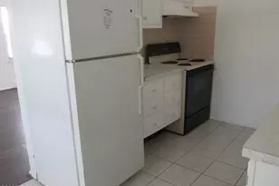 306A W Malvern Ct, Lakewood, NJ 08701 - Photo 7