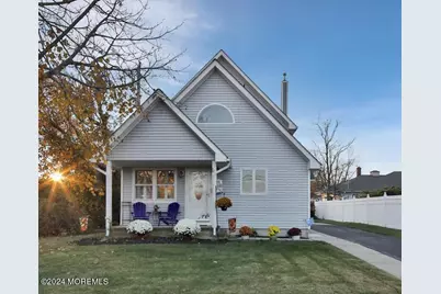305 Baltimore Avenue, Point Pleasant Beach, NJ 08742 - Photo 1